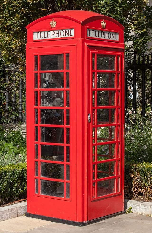 Original London K6 Telephone Box